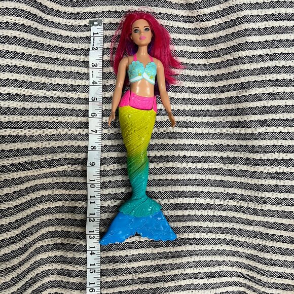 Barbie Dreamtopia Mermaid Doll - Picture 2 of 5